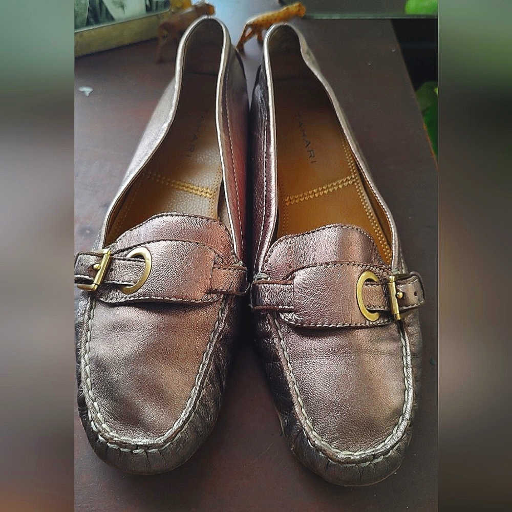 Pair of Tahari Bronze Metallic Driving Loafers "Barrie" size 8.5